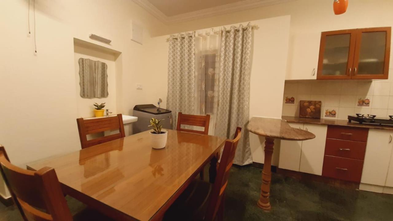 バンガロール Urban Retreatヴィラ エクステリア 写真